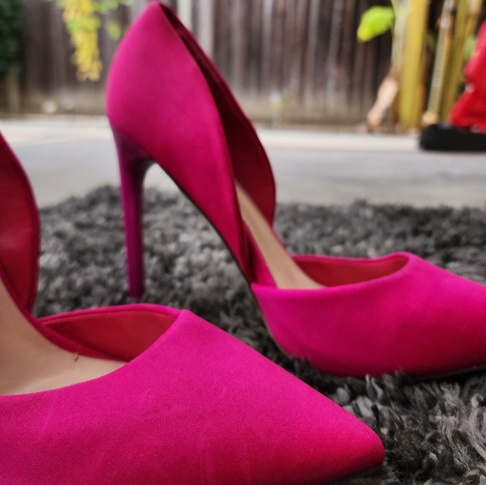 Barbie pink high heels